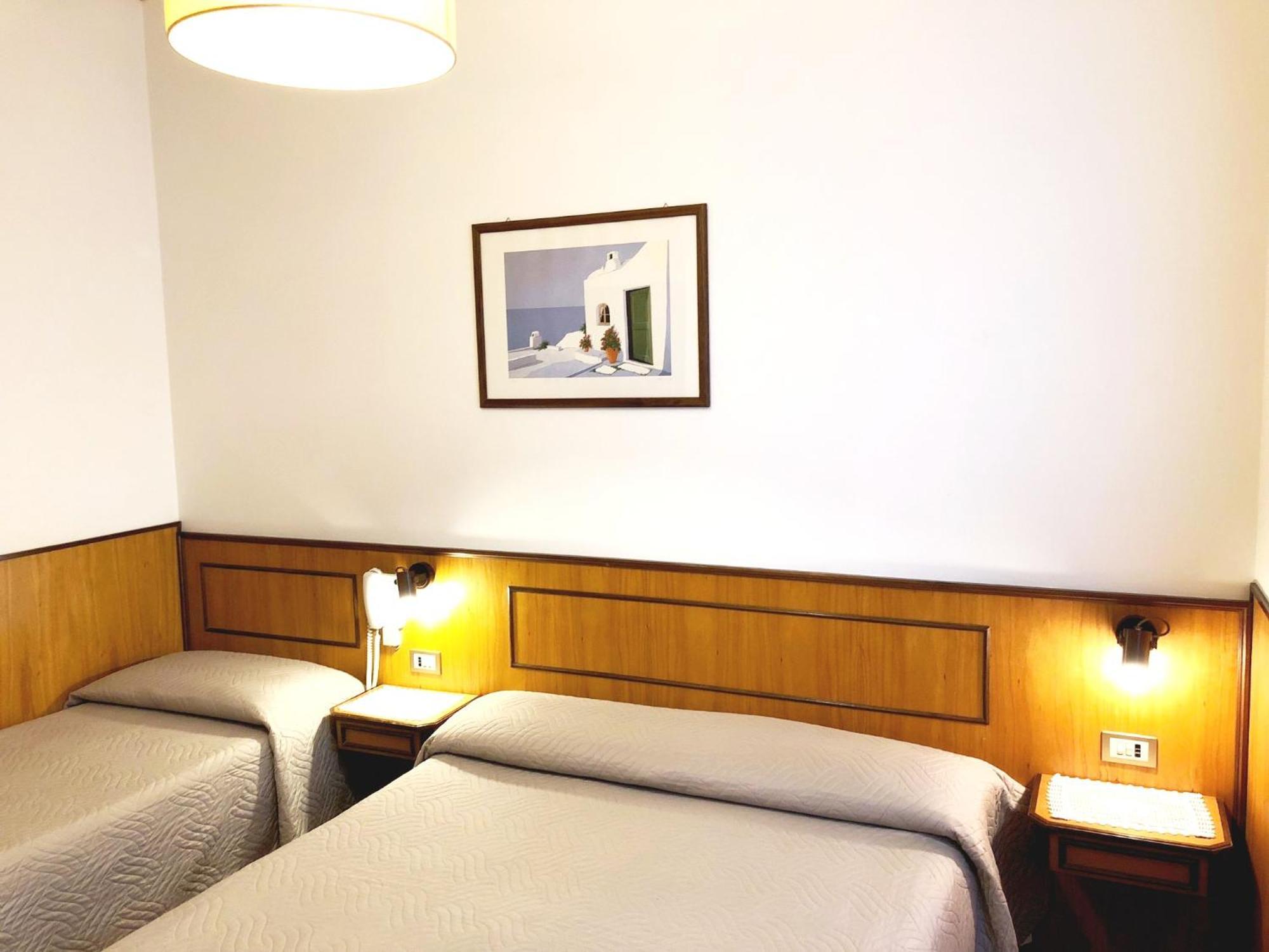 Hotel Signa Перуджа Екстер'єр фото